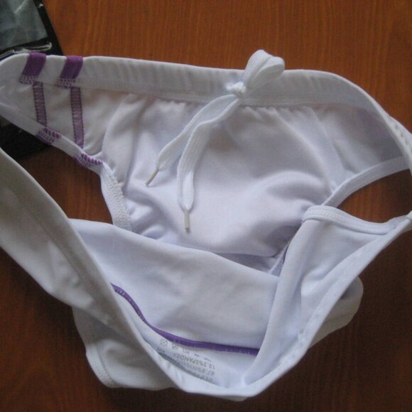 NWT CLEVER-MENMODE WHITE SWIM BRIEF, ASIAN SIZE "M" (30"-31") - Picture 3 of 6